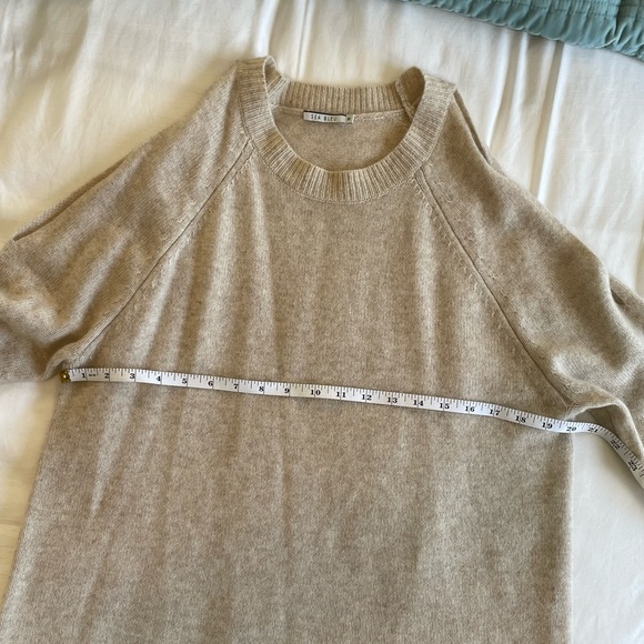 Sea Bleu cold shoulder cashmere sweater - Picture 5 of 7